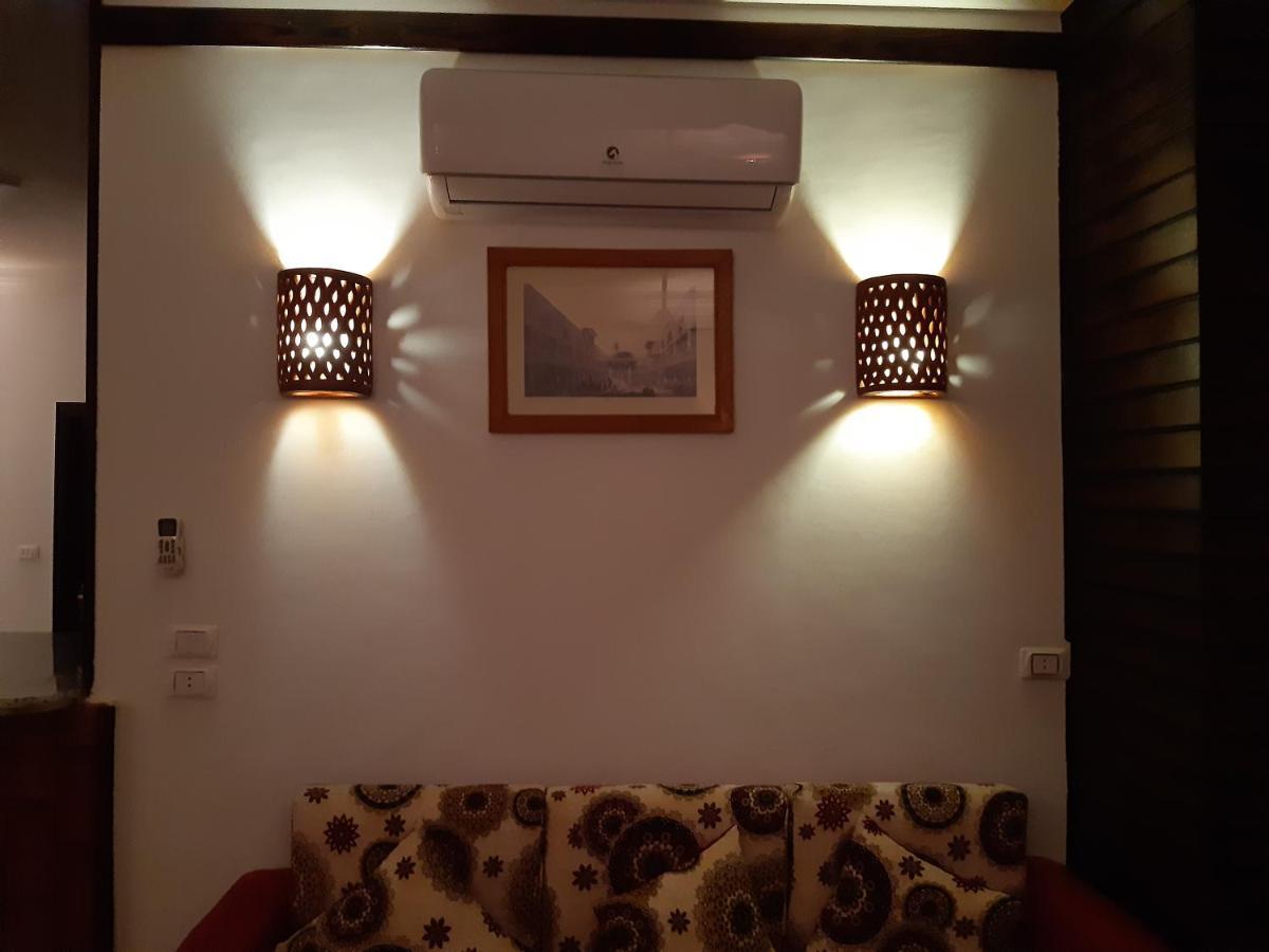 German Dolphin Apartment El Qoseir Екстериор снимка