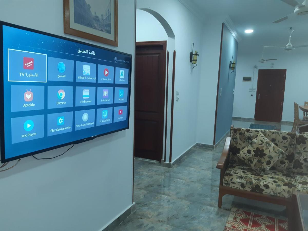 German Dolphin Apartment El Qoseir Екстериор снимка
