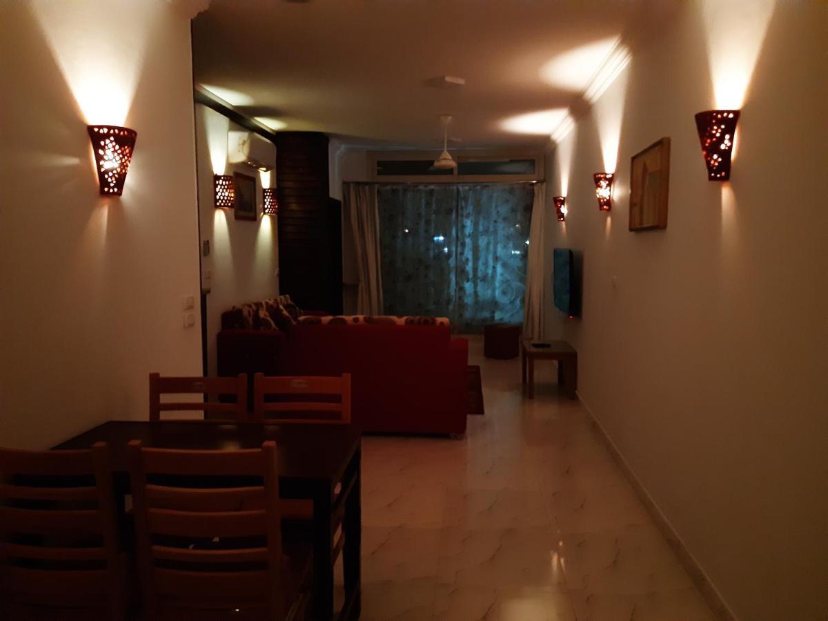 German Dolphin Apartment El Qoseir Екстериор снимка