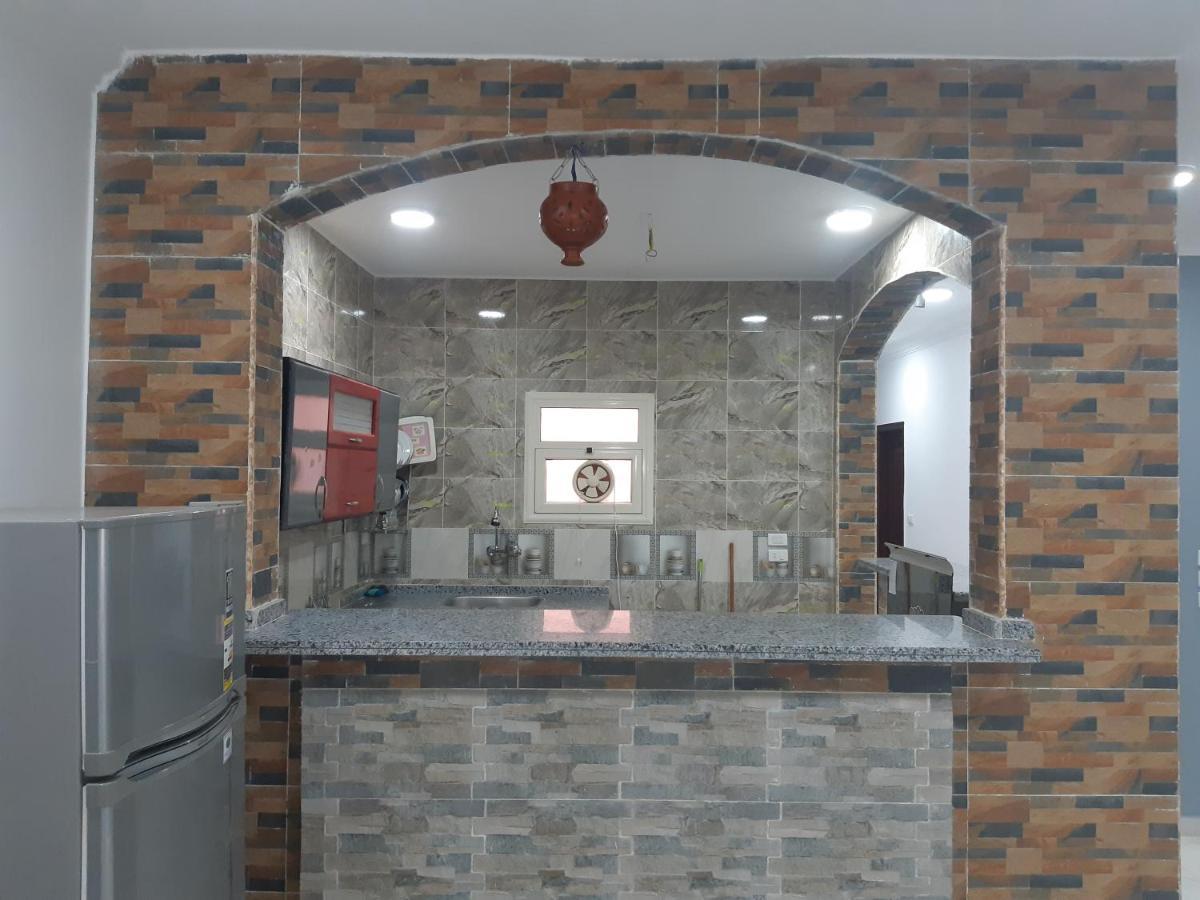 German Dolphin Apartment El Qoseir Екстериор снимка